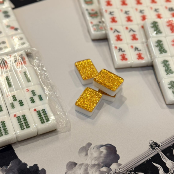 Golden Haze Mahjong Tiles
