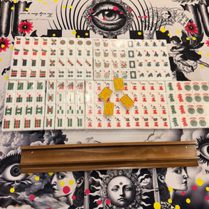 Golden Haze Mahjong Tiles