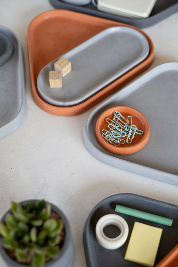 Triangle Concrete Platter set (3 pieces)