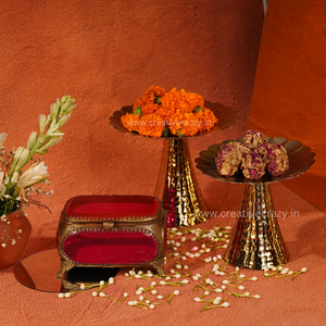 Radiance Brass Platter Set